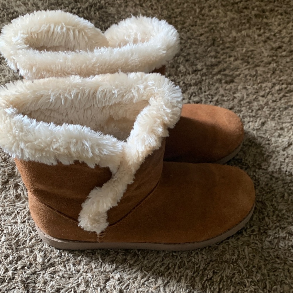 Cozy Brown Women Boots